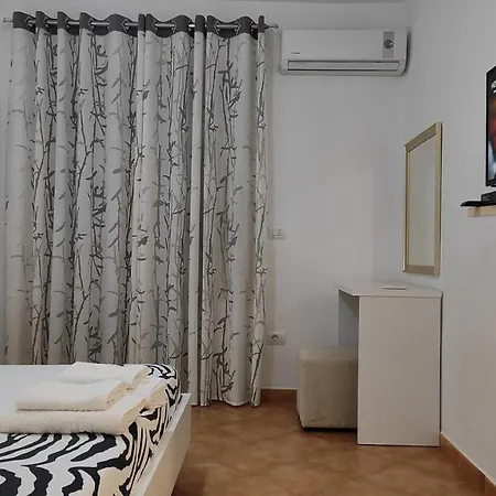 ゲストハウス Marsel's House Vlorë